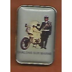 Pin's Police Nationale - Motard de Châlons-sur-Marne / Marne