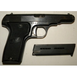 Pistolet MAB 7,65mm Modèle D