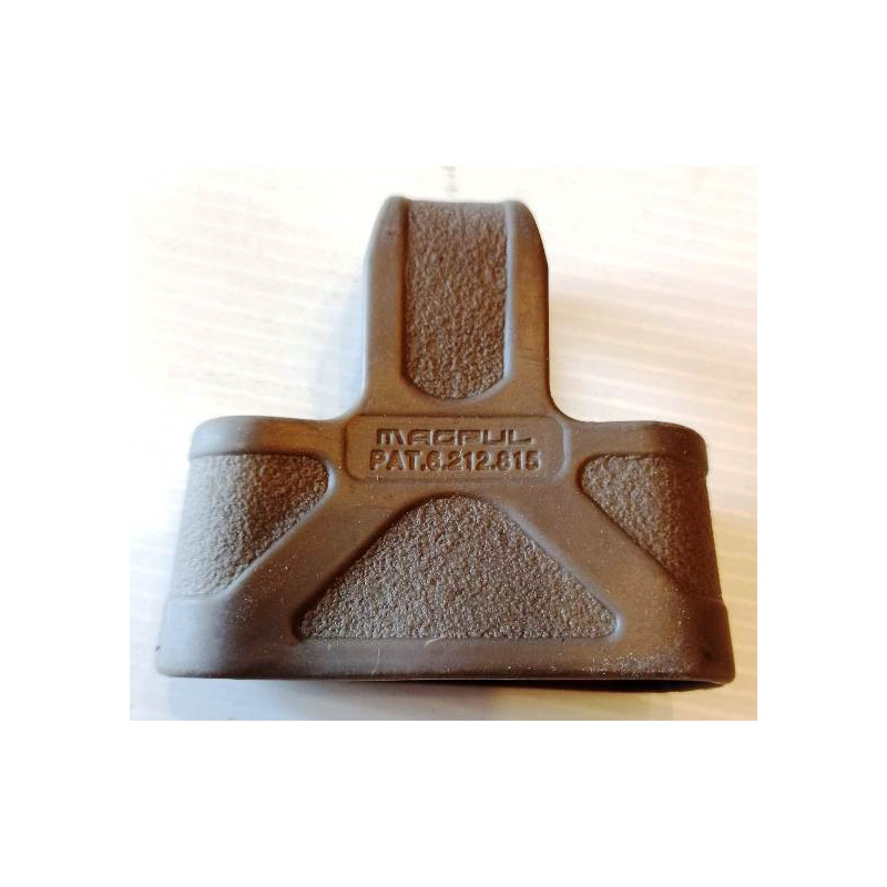Magpul sable pour chargeur 5,56mm FAMAS / HK / Sieg Sauer Magpul sable pour chargeur 5,56mm FAMAS / HK / Sieg Sauer