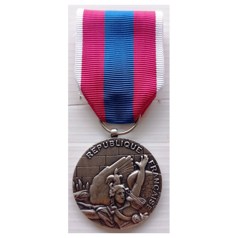 Médaille Défense Nationale "Argent" 1er Type mate