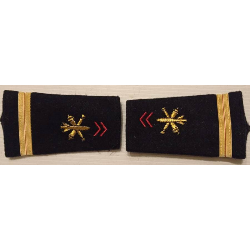 Paire de fourreaux d'épaule d'Adjudant-chef Artillerie