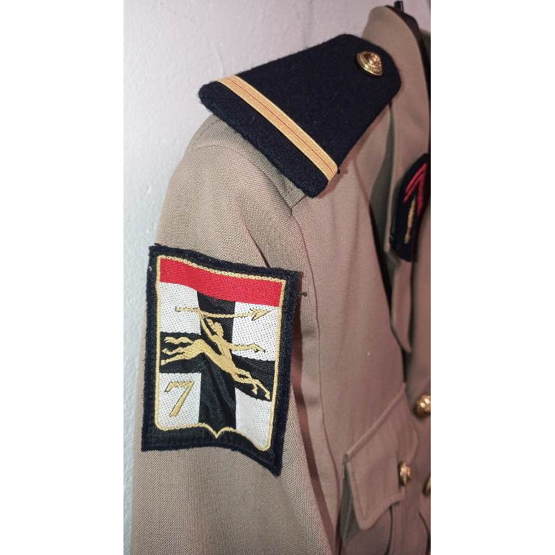 Vareuse Et?� couleur sable Mod?�le 1959 d'Adjudant-Chef Infanterie - Etat-Major de la 7?�me Divison 