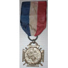 Montage médaille non-officielle d'époque de l'insigne de Journée du Poilu Argent 1915 - Dos : 25-26 Décembre