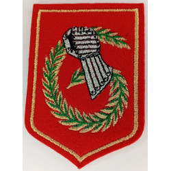 Ecusson de la 6ème Brigade Légère Blindée fond feutre à coudre