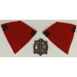 Insigne + Paire de Pattes de Col Modèle 1938 du 61ème Régiment d'Artillerie - Guerre 39/40