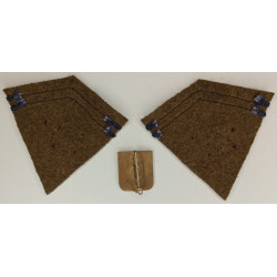 Insigne + Paire de Pattes de Col Modèle 1938 du 35ème Régiment d'Infanterie - Guerre 39/40