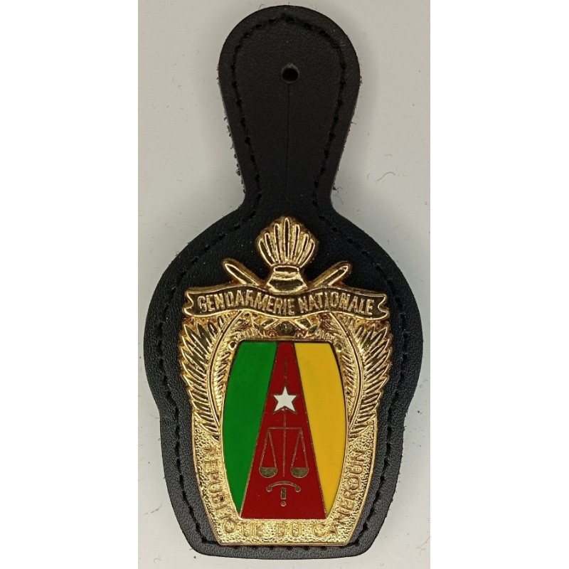 AFRIQUE / CAMEROUN : Insigne Gendarmerie Nationale Camerounaise sur cuir