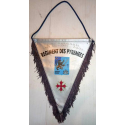 Très Grand Fanion du 3ème Régiment du Matériel - Régiment des Pyrénées / E.B.E Bulgarie Oct.Nov.Dec. 2001