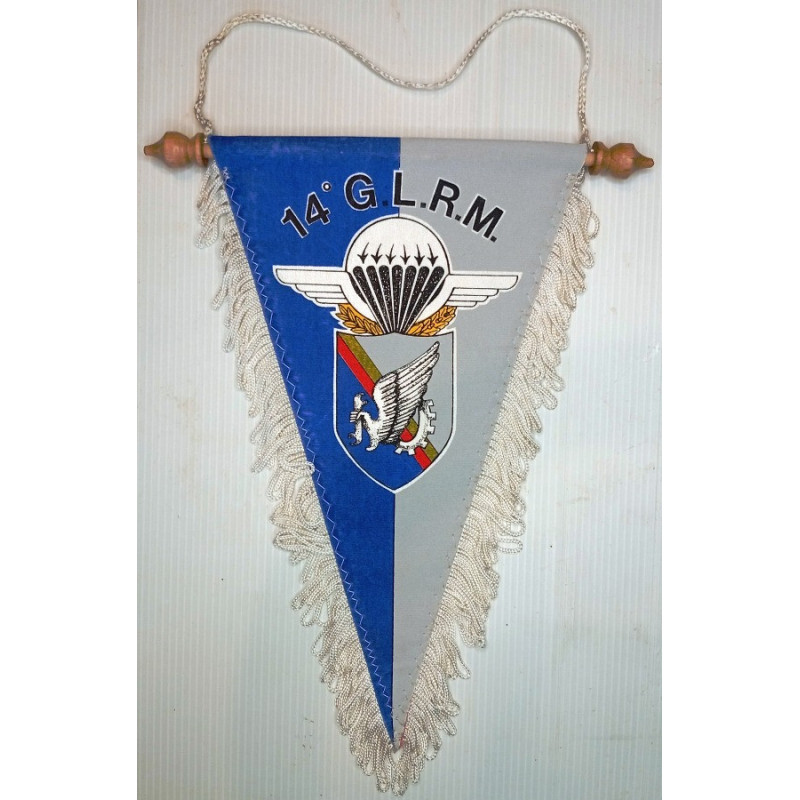 Grand Fanion du 14ème Groupement Léger de Réparation du Matériel Parachutiste / Troupes Aéroportées