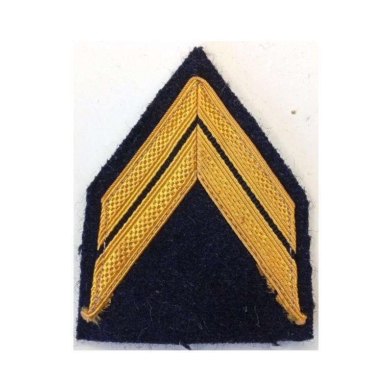 Grade de bras de Caporal Appelé du Contingent Régiments ou Bataillons de Chasseurs à coudre