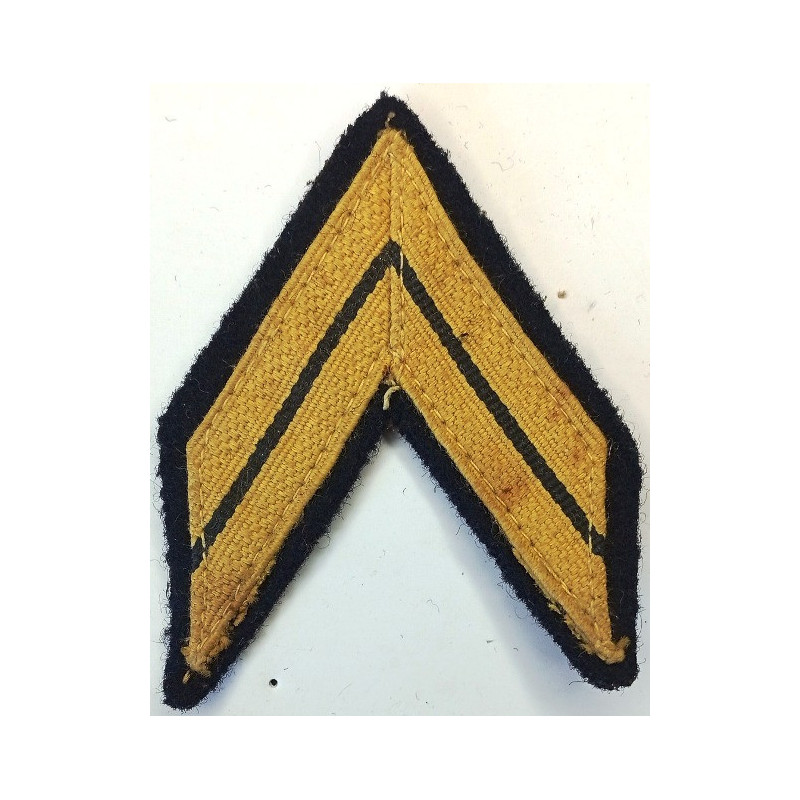 Grade de bras de Caporal Appelé du Contingent Régiments ou Bataillons de Chasseurs à coudre
