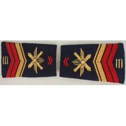 Paire de fourreaux d'épaule de Brigadier-chef + 15 ans Artillerie Sol-Air