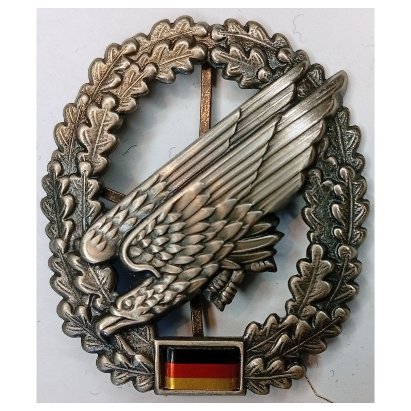 Bundeswehr : Insigne de Béret Parachutiste des Troupes Aéroportées - Fallschirmjäger Bundeswehr : Insigne de Béret Parachutiste des Troupes Aéroportées - Fallschirmjäger