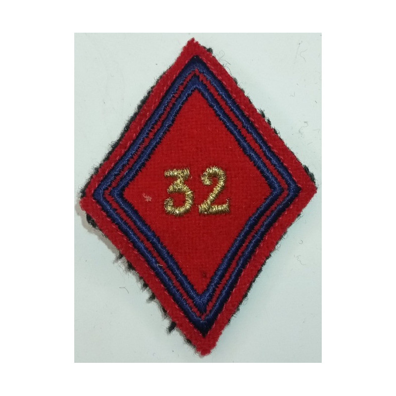 Losange de bras Sous-officier / Officier du 32ème Régiment d'Artillerie à crochets
