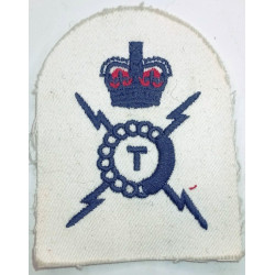 Insigne fond blanc de Chef-Téléphoniste du Service Féminin de la Marine Royale Anglaise - Women's Royal Naval Service