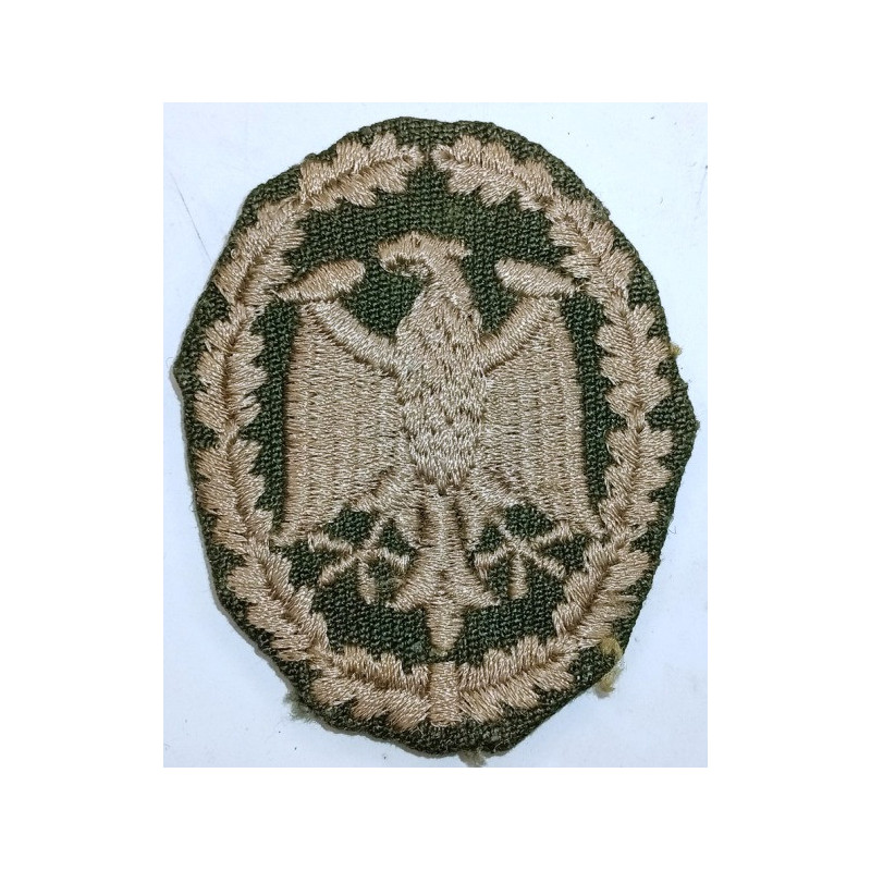 Bundeswehr : Insigne tissu de Réussite Classe Argent - Leistungsabzeichen pour Militaire d'Active Bundeswehr : Insigne tissu de Réussite Classe Argent - Leistungsabzeichen pour Militaire d'Active
