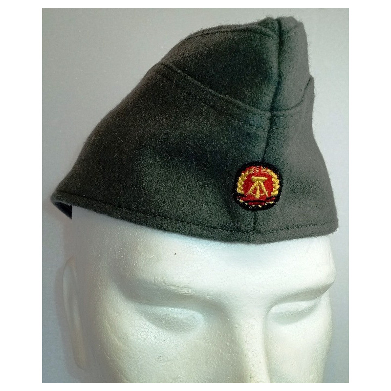 Allemagne de l'Est : Calot Troupe en Laine Armée de terre - DDR / NVA Bloc soviétique Allemagne de l'Est : Calot Troupe en Laine Armée de terre - DDR / NVA Bloc soviétique