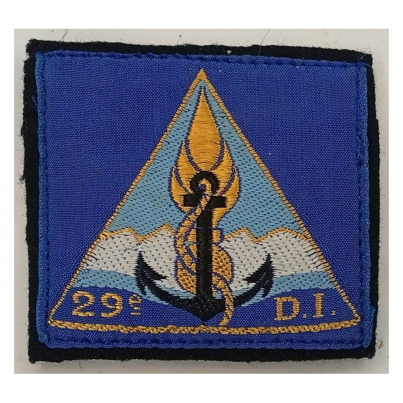 Ecusson de la 29ème Division d'Infanterie des Troupes Alpines à crochets - Guerre d'Algérie