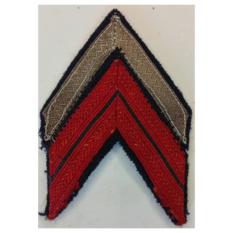 Grade de bras de Brigadier-chef Appelé du Contingent à coudre