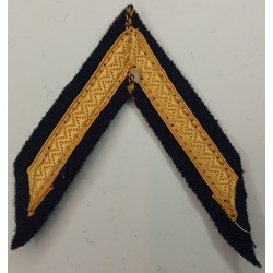 Grade de bras de Sergent Appelé du Contingent à coudre