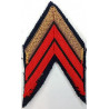 Grade de bras de Caporal-chef Appelé du Contingent à coudre