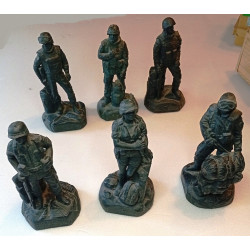 Collection Statues des Militaires de la Force de Stabilisation en Bosnie-Herzégovine SFOR OTAN - Guerre d'Ex-Yougoslavie