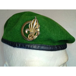 Béret Vert avec son Insigne du 2ème Régiment Etranger d'Infanterie - Légion Etrangère - JUS