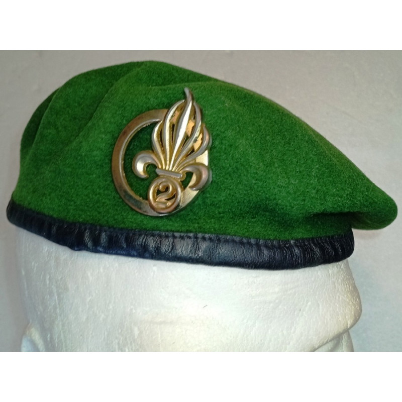 Béret Vert avec son Insigne du 2ème Régiment Etranger d'Infanterie - Légion Etrangère - JUS