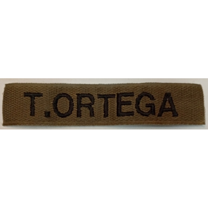 Bande patronymique kaki nominative d'un Légionnaire pour veste de treillis Modèle F2 (1) - Légion Etrangère Bande patronymique kaki nominative d'un Légionnaire pour veste de treillis Modèle F2 (1) - Légion Etrangère