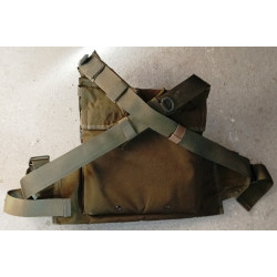 Gilet Chest Rig Porte-plaque balistique ventral kaki DEFCON5 + ses équipements Molle