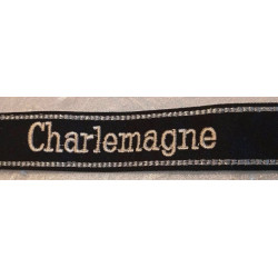 REPRODUCTION de Bande de bras de la Division S.S. française Charlemagne