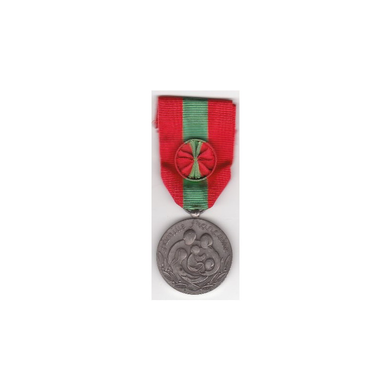 Médaille d'Argent de la Famille Modèle 1985