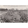 Carte postale : Digging fire trenches, communication trenches, and approach trenches (10)