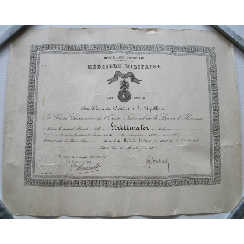 Diplôme de récipiendaire de la Médaille Militaire - 1929