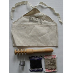 Trousse à couture Marine Nationale Modèle 1951 pleine