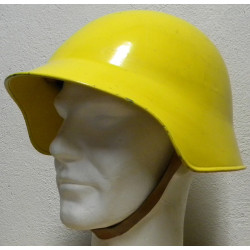 Casque Modèle 1940 Protection Civile Suisse jaune (1)