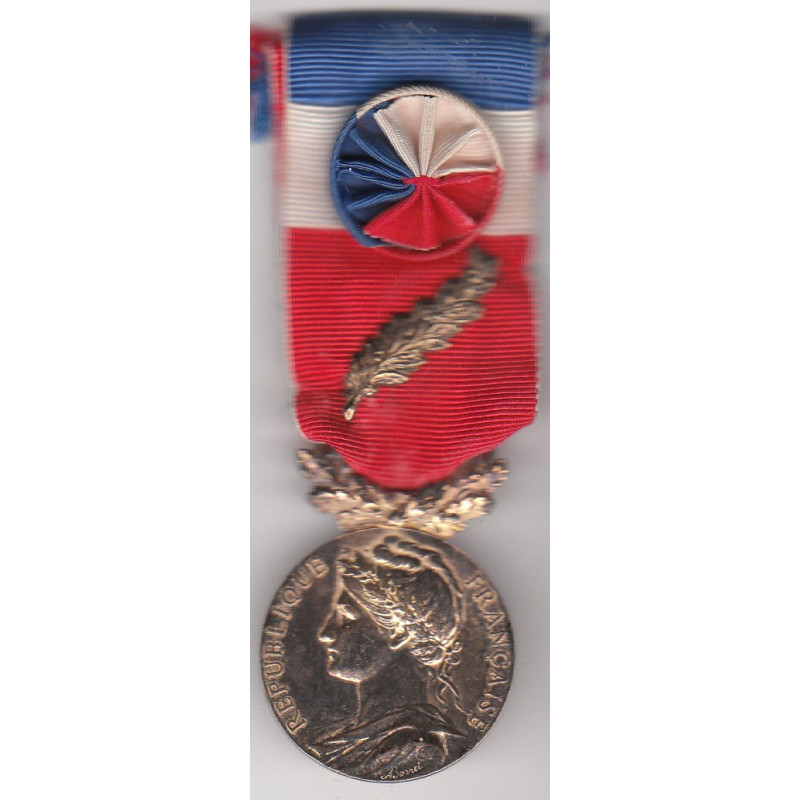 Médaille d'honneur du Travail "Or" 3ème Type